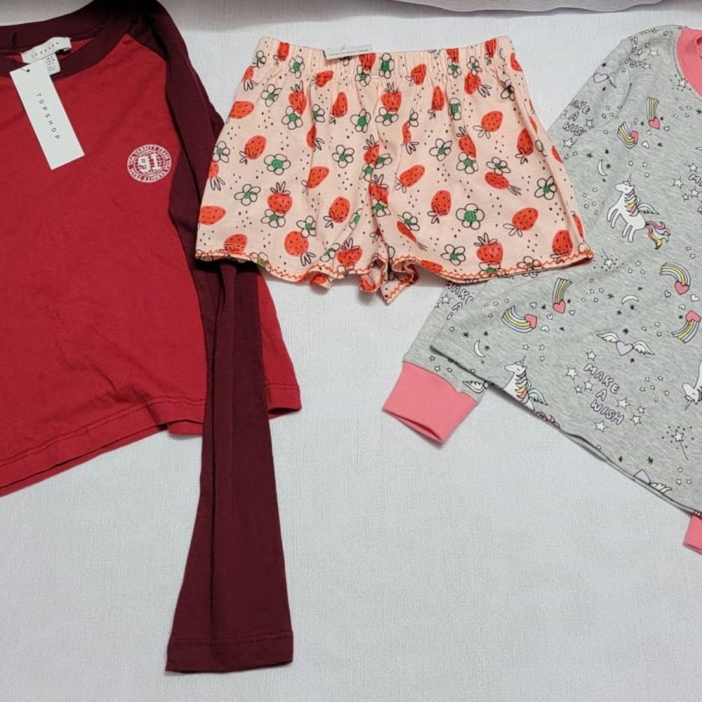 Nordstrom Girl's Kids Size 4 Bundle of Clothes Long Sleeve Shirts and Shorts